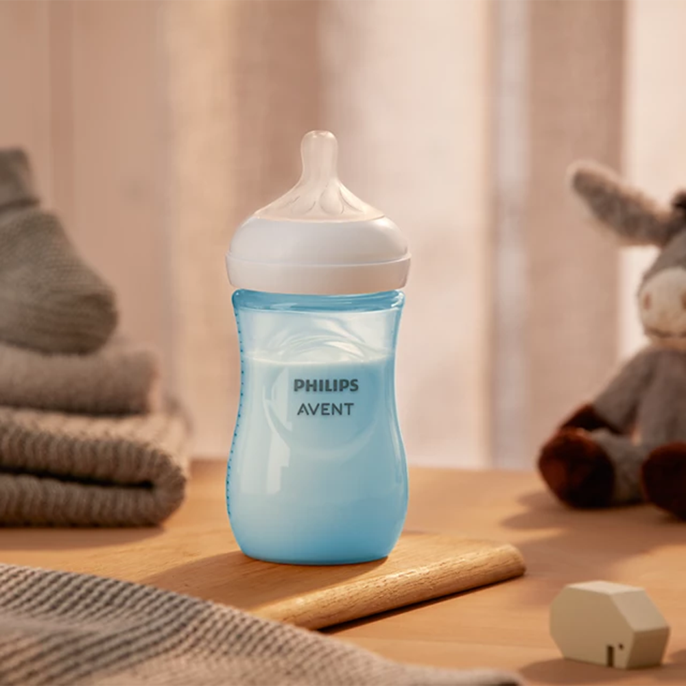 9oz Natural Response Baby Bottle Blue